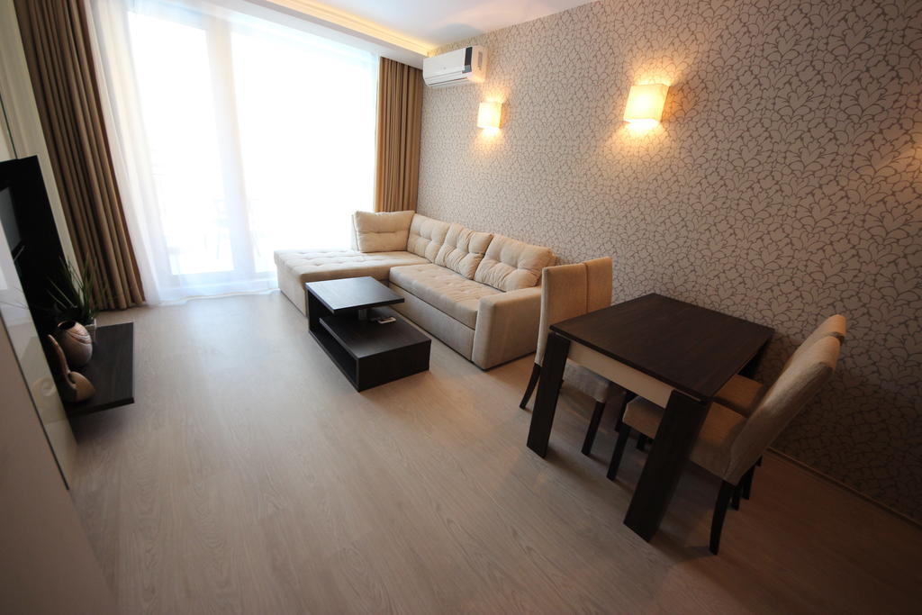 Menada Harmony Suites Apartments Sunny Beach Quarto foto